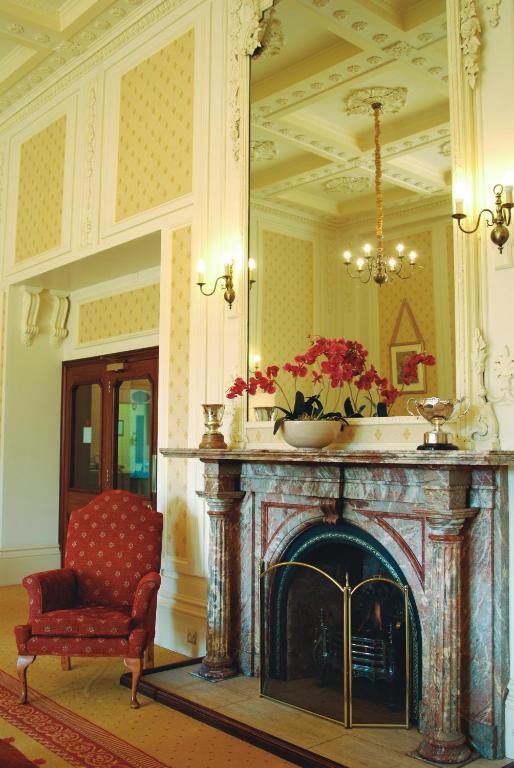 The Palace Hotel Торки Экстерьер фото