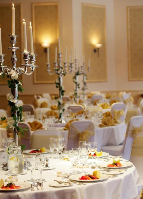 The Palace Hotel Торки Экстерьер фото